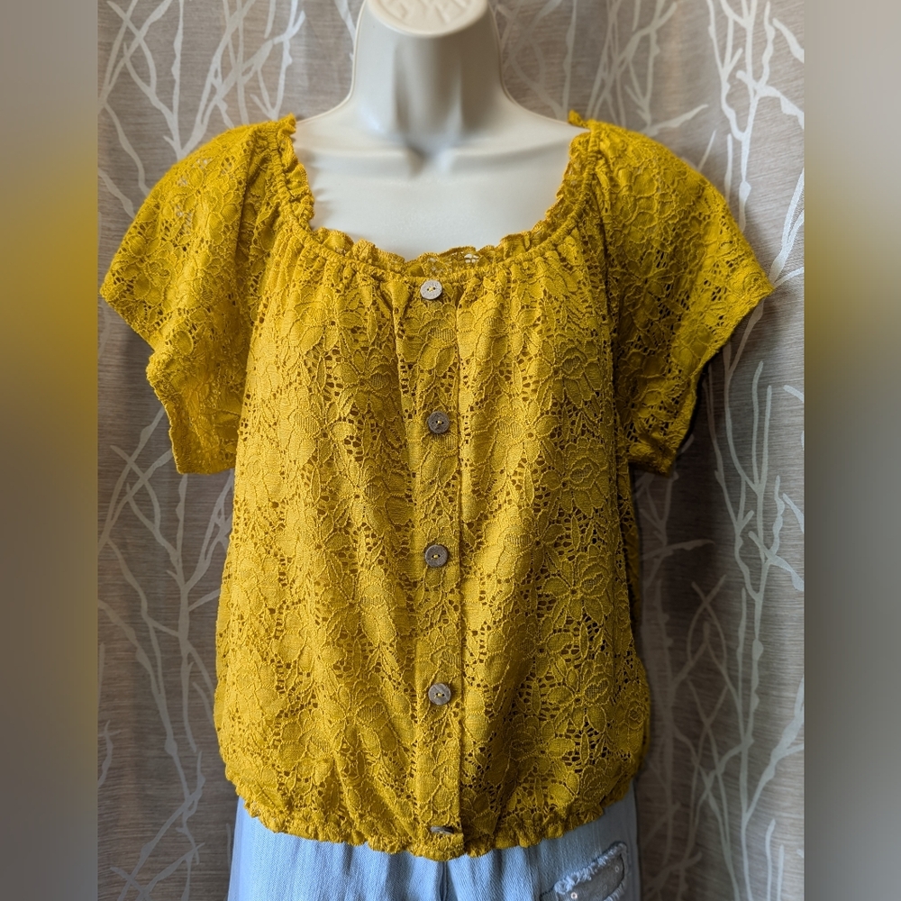 No Boundaries Gold Lace Button-Down Blouse